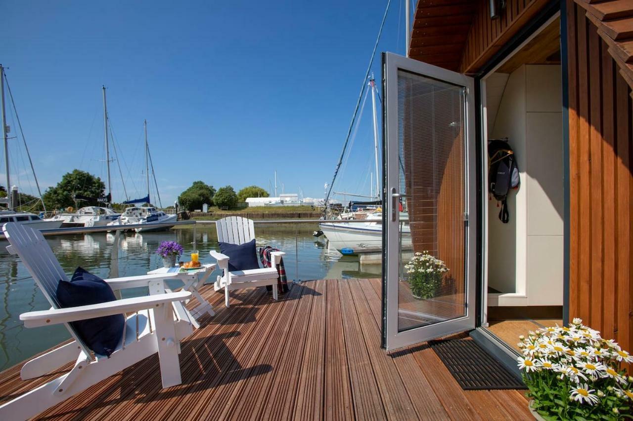 Sea Breeze Ark 900 Hotell Emsworth Exteriör bild