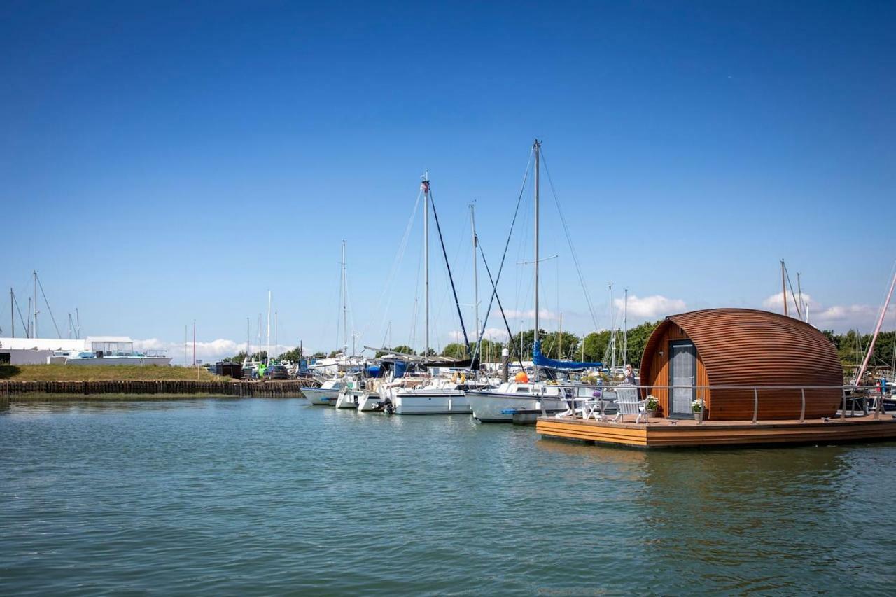 Sea Breeze Ark 900 Hotell Emsworth Exteriör bild